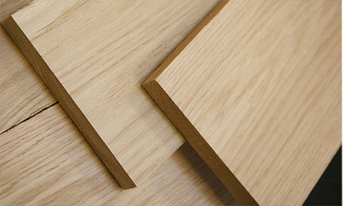 So sánh gỗ cao su với gỗ sồi 1